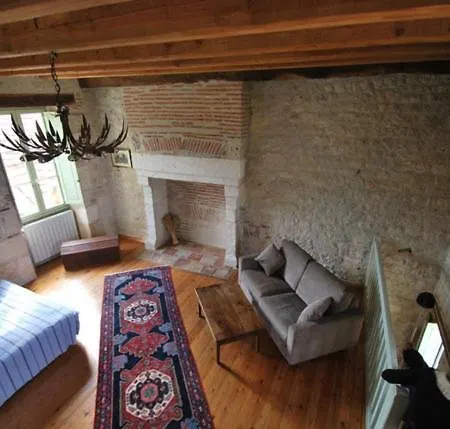 Le Manoir Du Port Willa Grézels